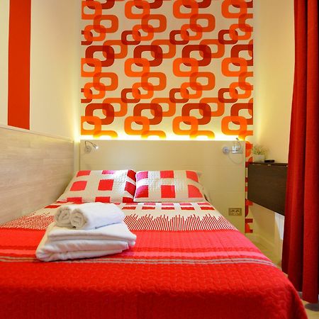 Far Home Plaza Mayor Мадрид Экстерьер фото