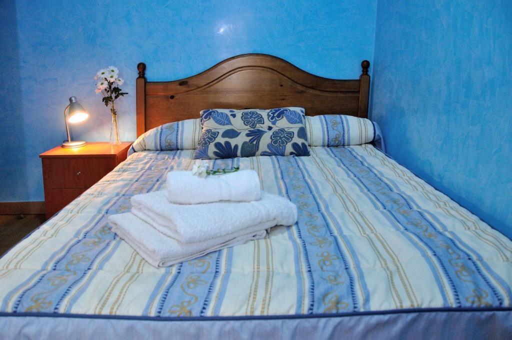 Far Home Plaza Mayor Мадрид Номер фото